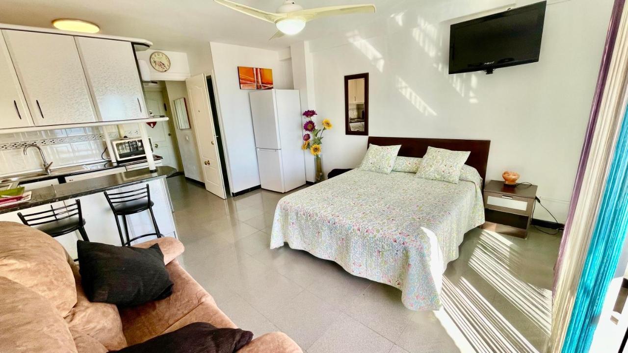 Bulto Carihuela Lägenhet Torremolinos Exteriör bild